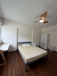 Lakeview Estate (D20), Apartment #628856111